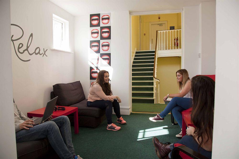 Abrahams Hostel Dublin Exterior foto
